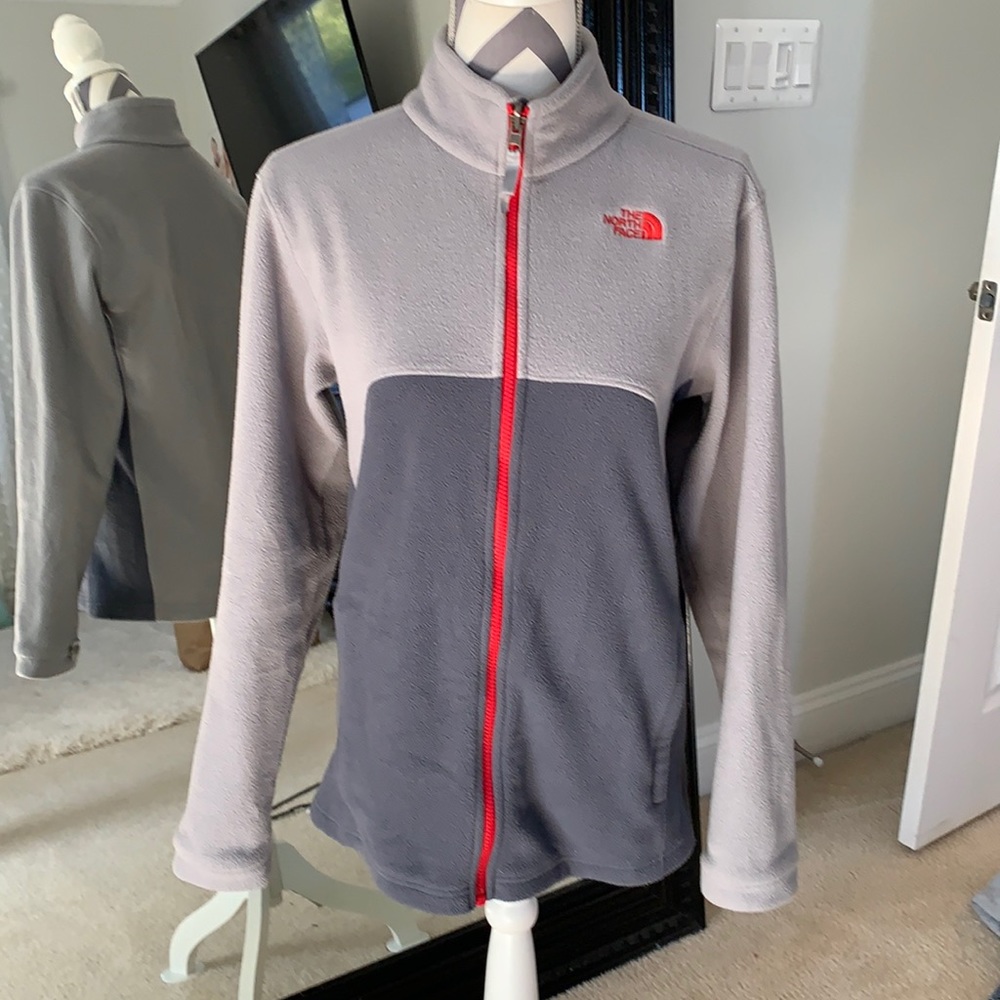 NORTH FACE - Boys XL / Adult Small Zip up fleece jacket 🔥